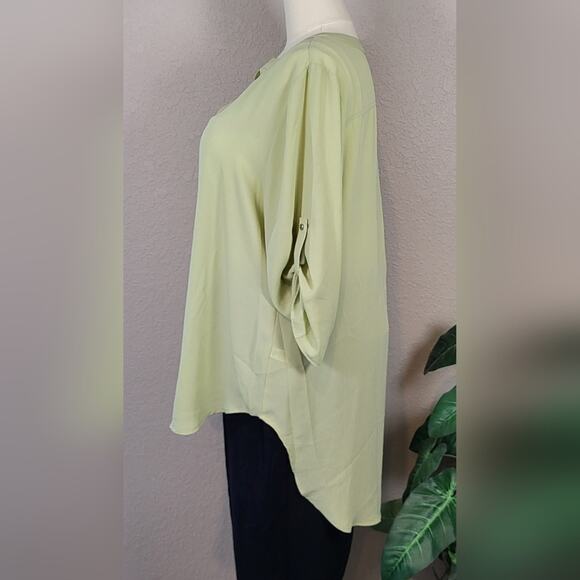 CATO Light Sage Green Solid V-Neck Top – Plus Size 18/20W or 2X - Picture 5 of 10